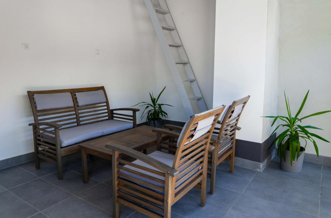Kunfoglalas Apartmanhaz Kisujszallas Exteriér fotografie